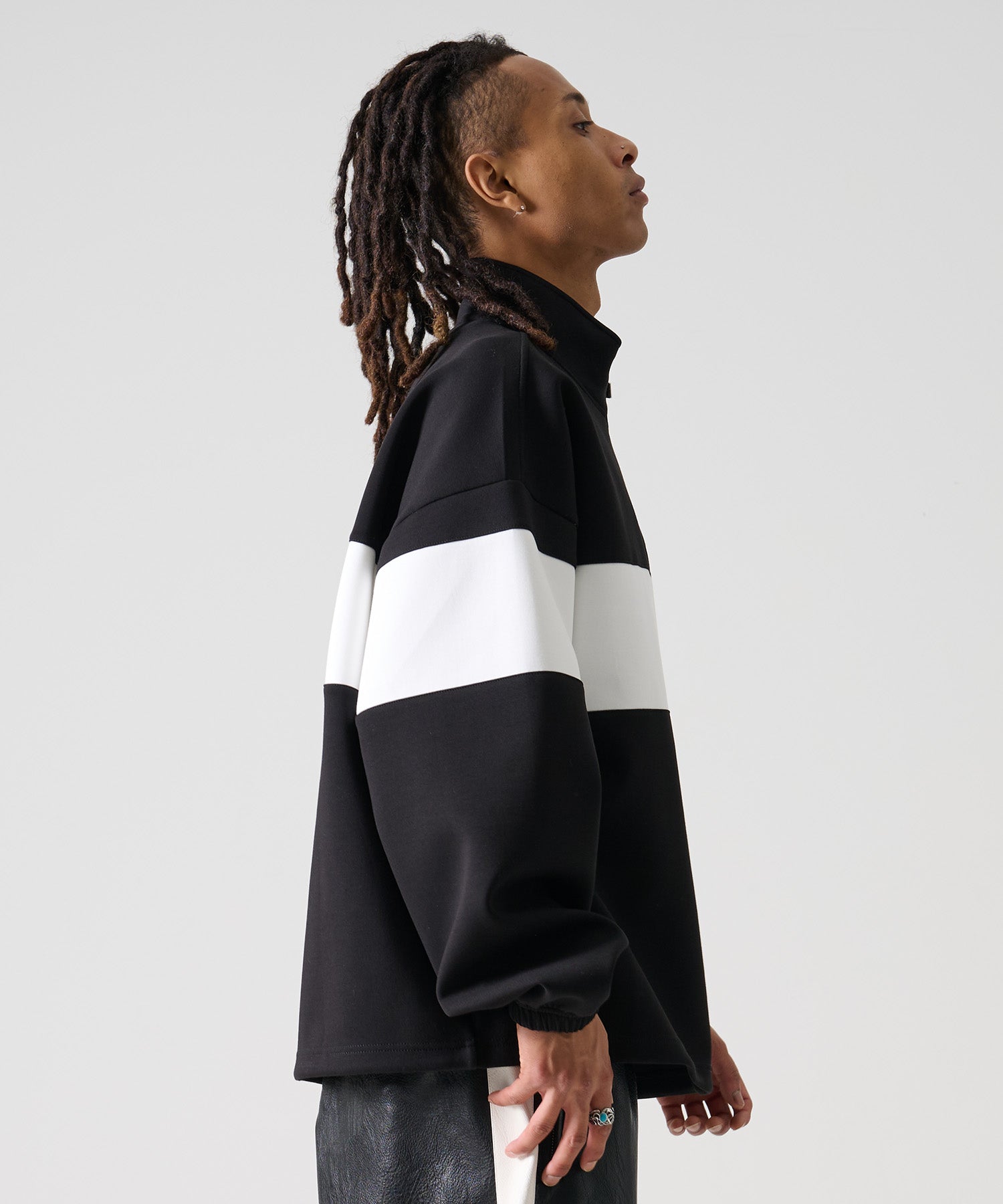 FUBU フブ テック ハーフ ジップ トレーナー 。FUBUはアメリカの代表的