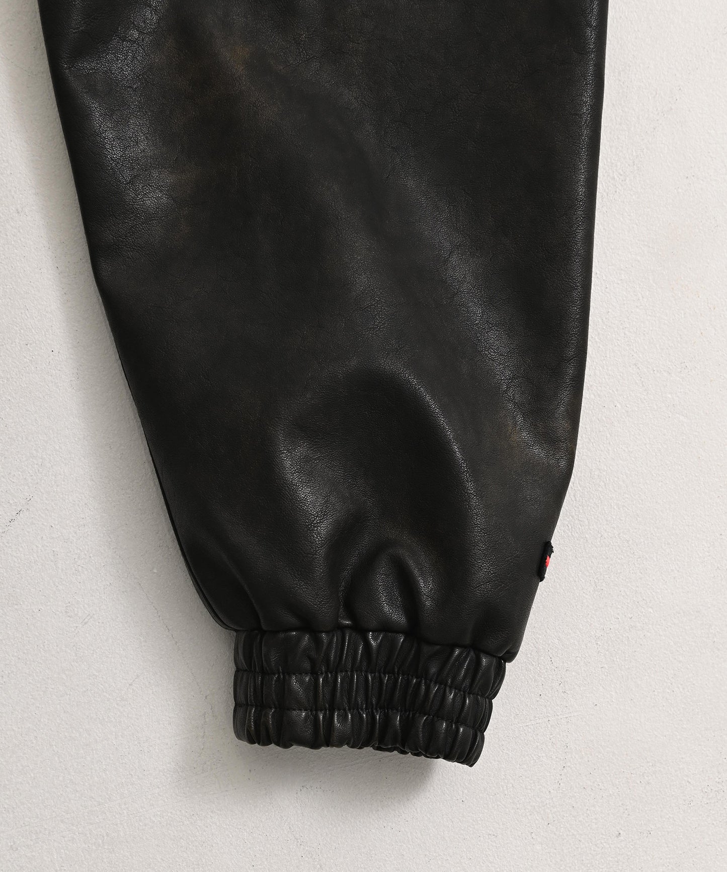 【NEW】FAUX LEATHER SHORT HOODED JACKET/フェイクレザー ショートフード付きジャケット【FAM-61303】