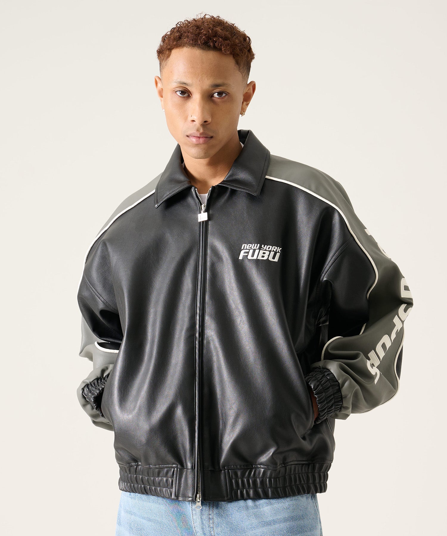  クロップドジャケット FUBU フブ レーシングモチーフのフェイクレザージャケット。FUBUは