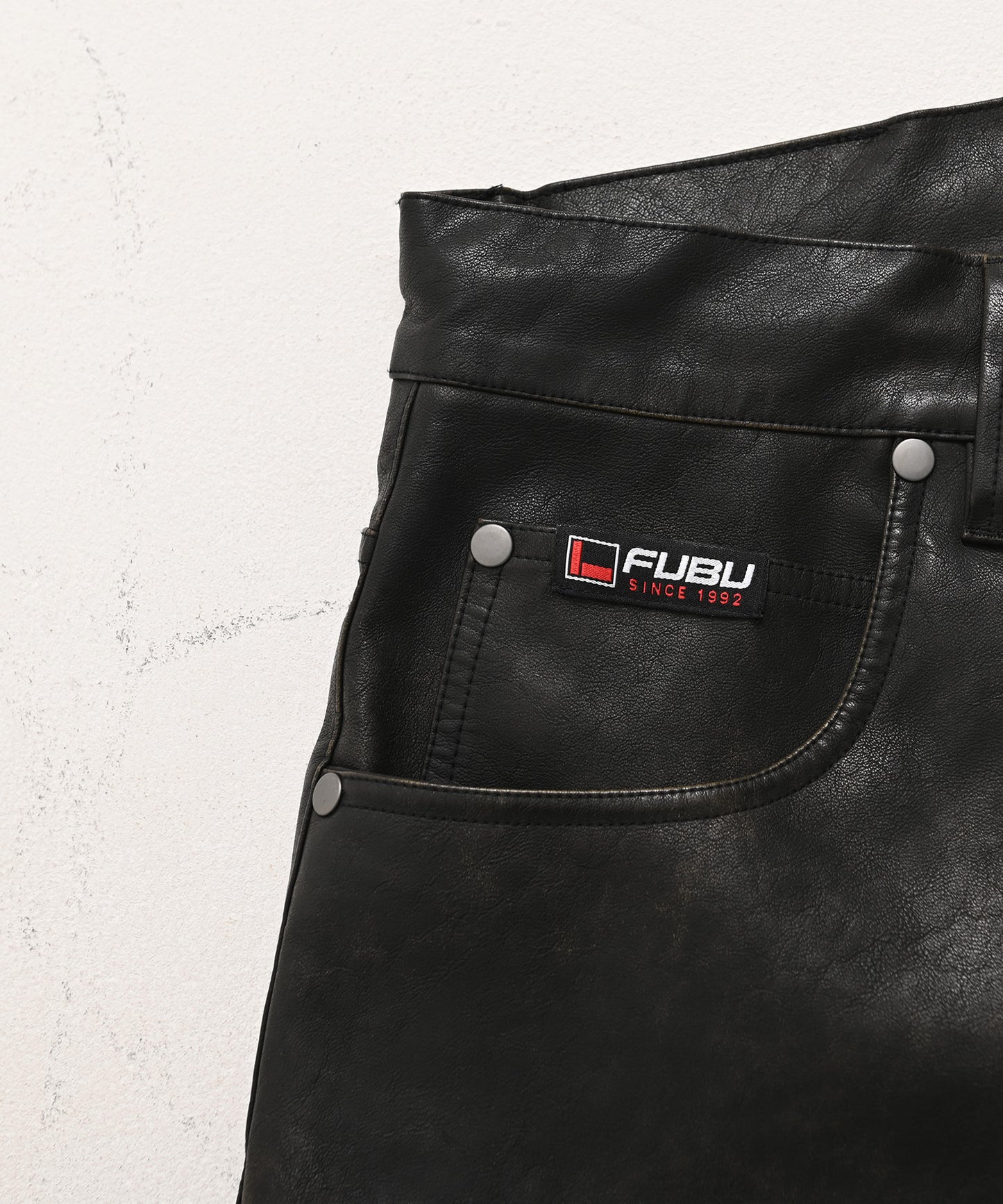 【NEW】FAUX LEATHER BUGGY PANTS/フェイクレザー バギーパンツ【FAM-61502】