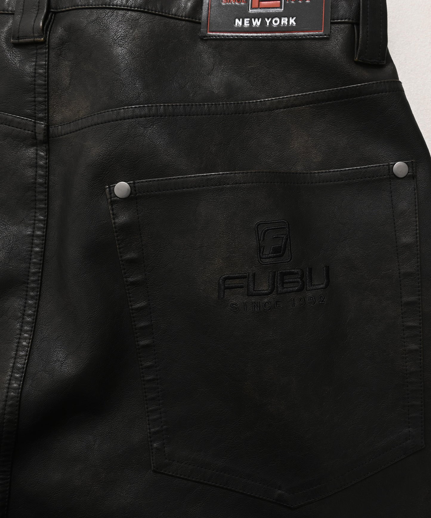 【NEW】FAUX LEATHER BUGGY PANTS/フェイクレザー バギーパンツ【FAM-61502】