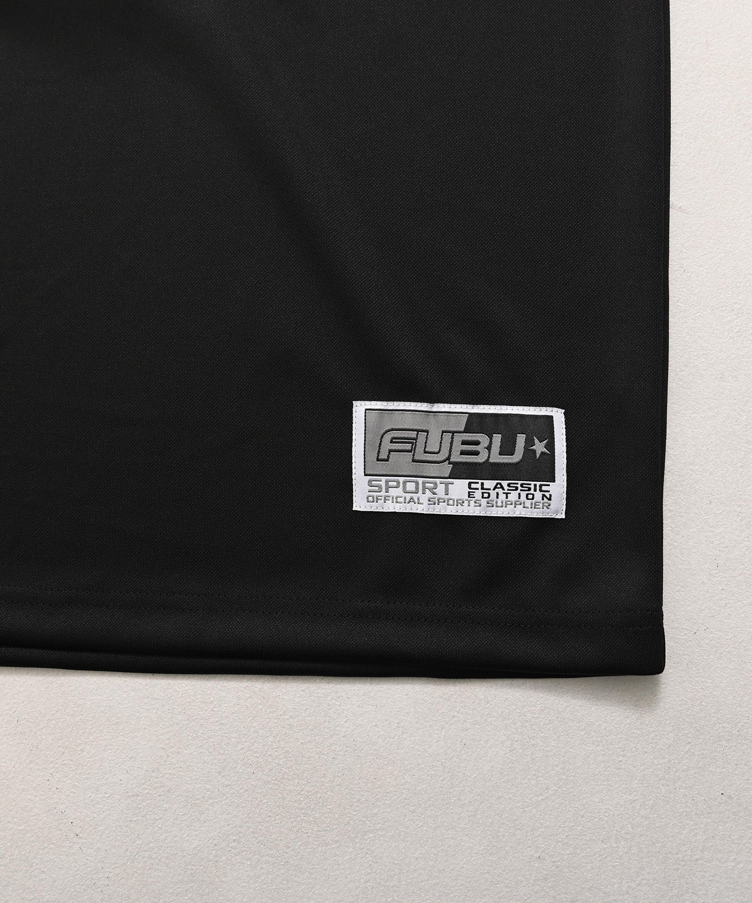 FUBU フブ フットボールシャツ。FUBUはアメリカの代表的なHIPHOP