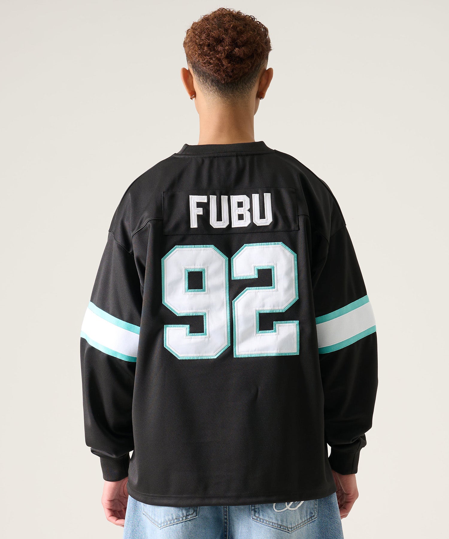 FUBU フブ フットボールシャツ。FUBUはアメリカの代表的なHIPHOP