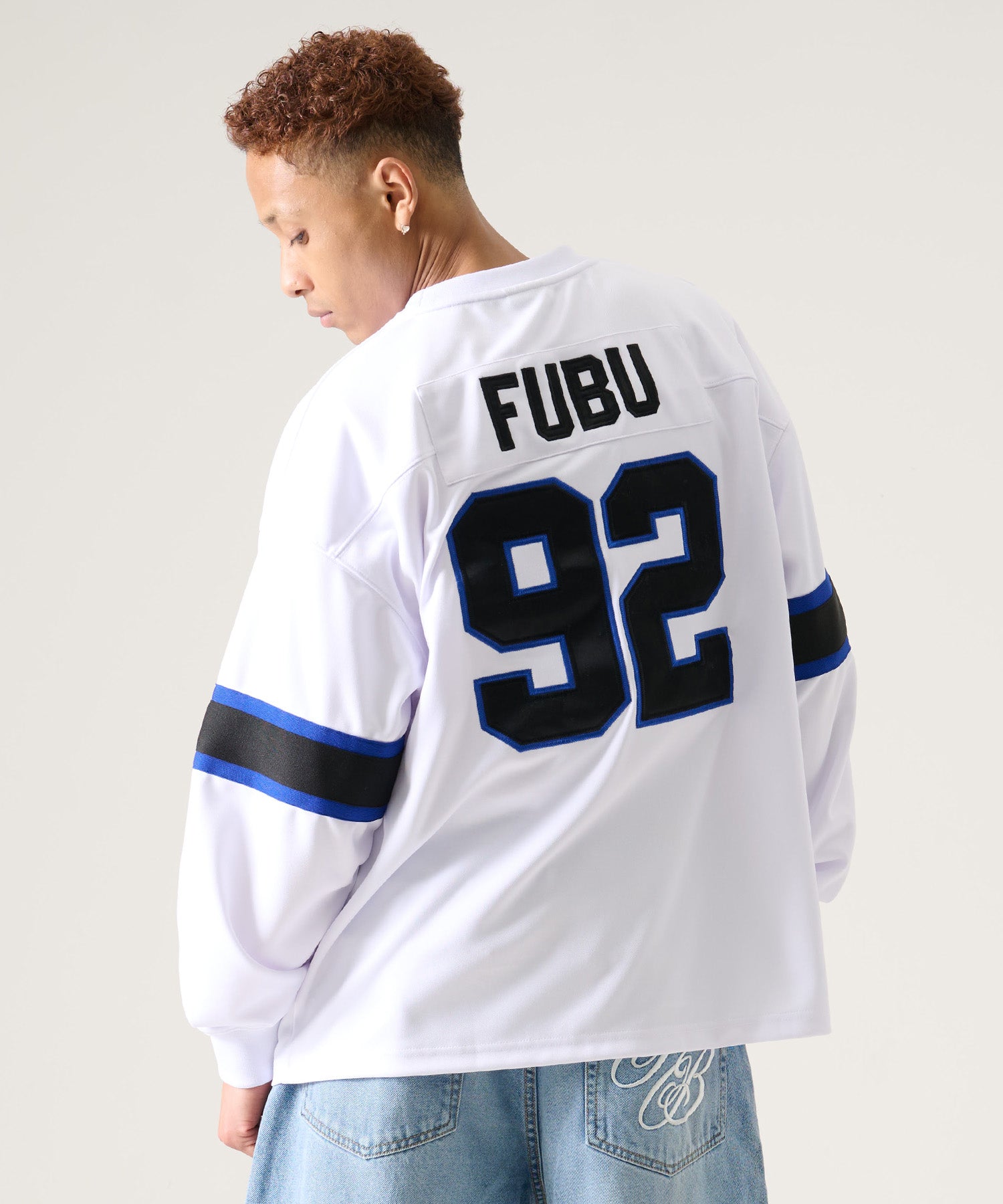 FUBU フブ フットボールシャツ。FUBUはアメリカの代表的なHIPHOP