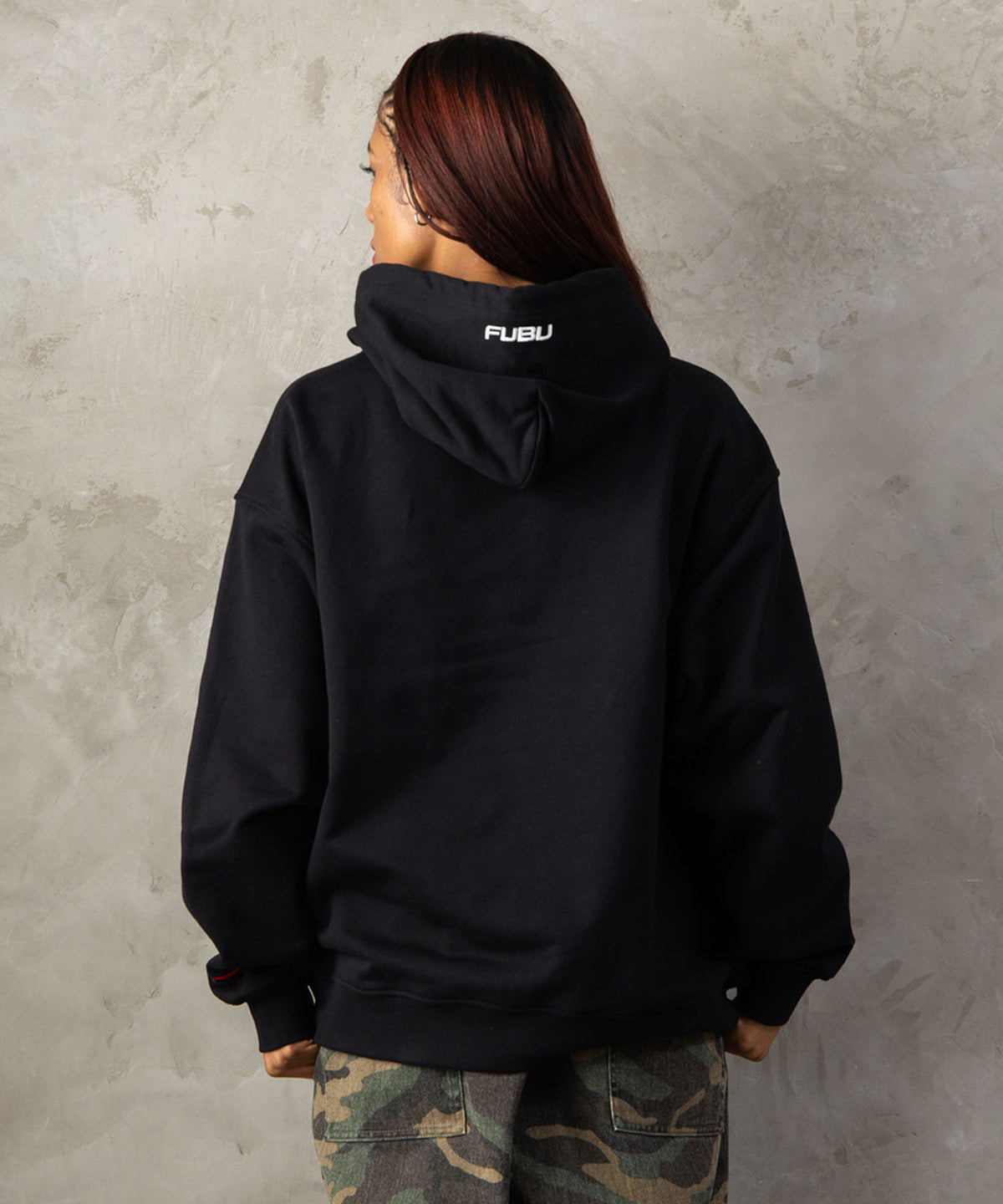 【NEW】BARBED WIRE OG LOGO HOODIE/バーブワイヤーOGロゴフーディー【FAM-62703】