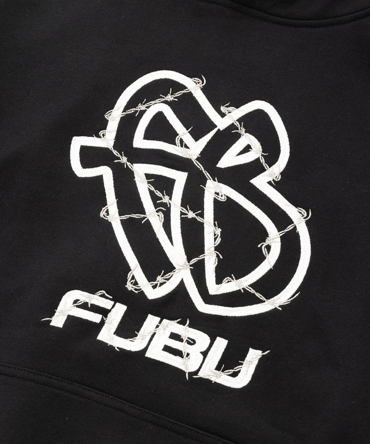 【NEW】BARBED WIRE OG LOGO HOODIE/バーブワイヤーOGロゴフーディー【FAM-62703】