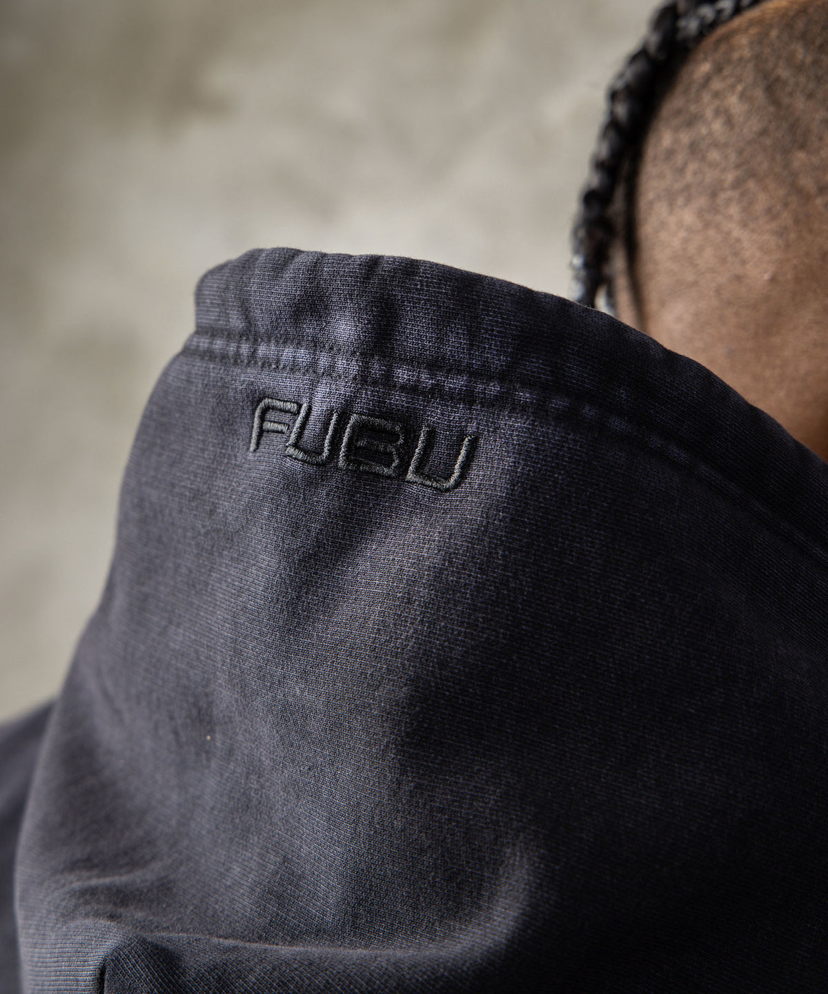 【NEW】FAUX LEATHER PATCH HOODIE/フェイクレザーパッチフーディー【FAM-62704】