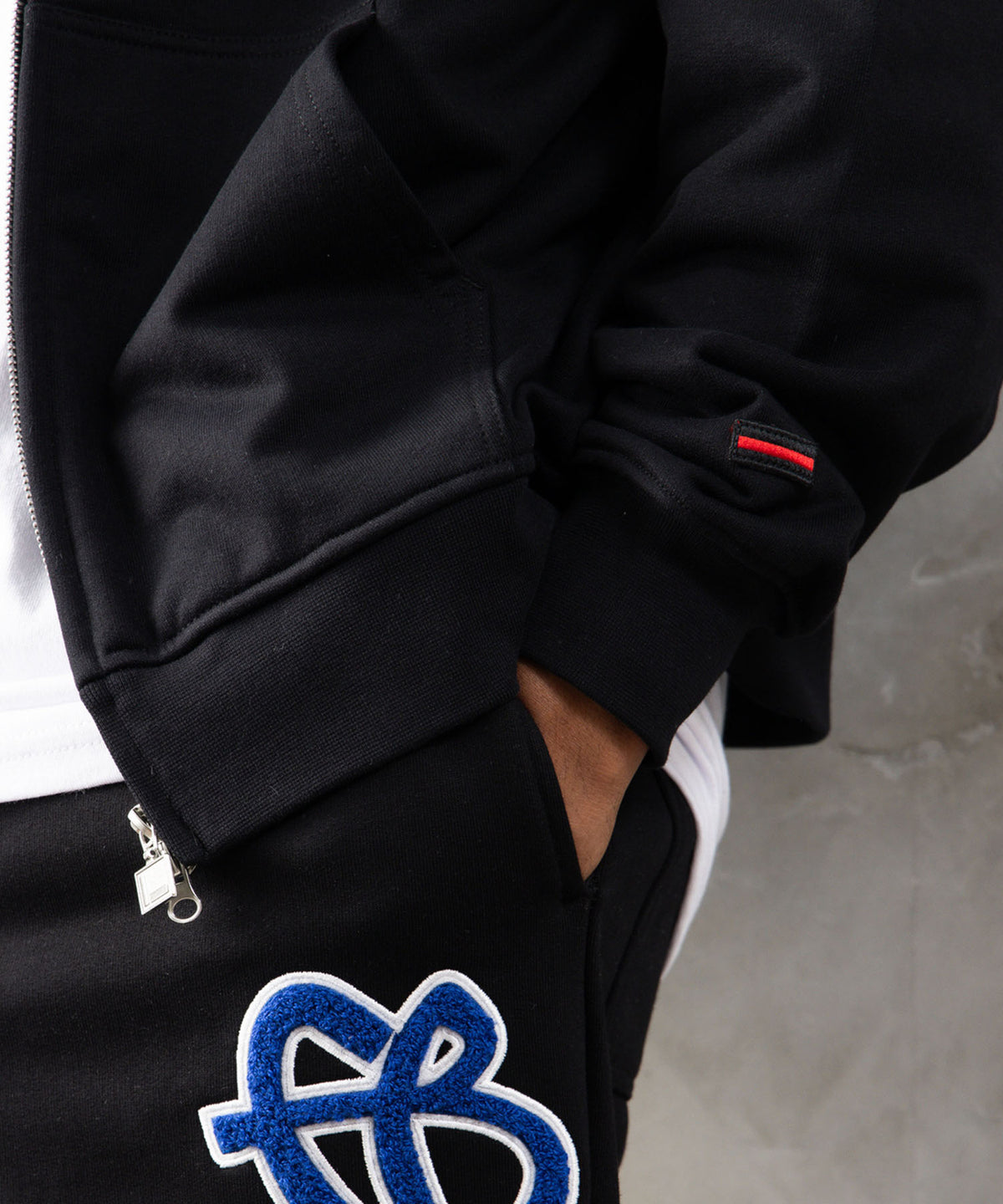 【NEW】OG LOGO ZIP HOODIE/OGロゴジップフーディー【FAM-62705】