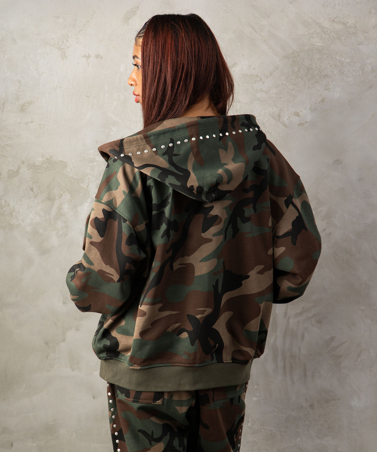 【NEW】STUDS ZIP HOODIE/スタッズジップフーディー【FAM-62706】