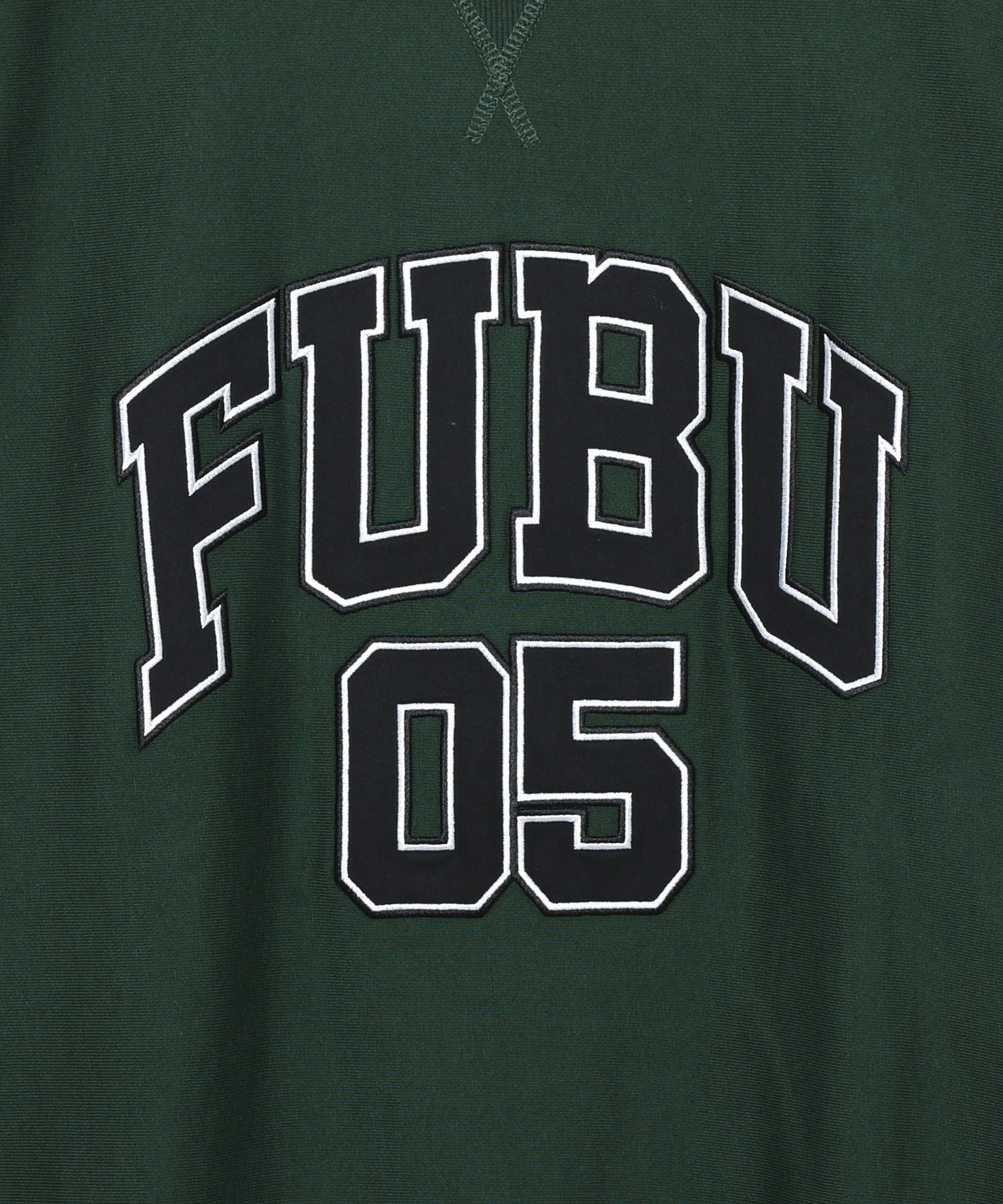 【入手困難】フブ FUBU 刺繍 リブライン 緑　トレーナー スウェット