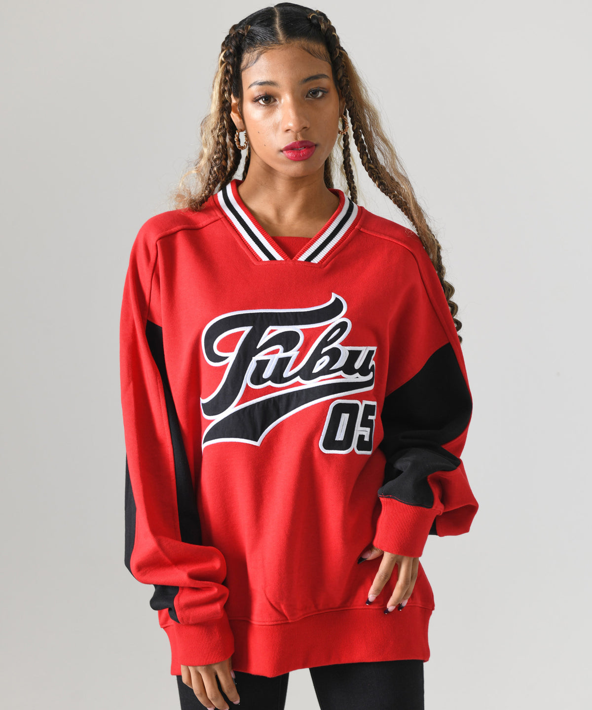 FUBU フブ 裏毛 スウェット ロゴ ワッペン 刺繍 Vネック オーバー 