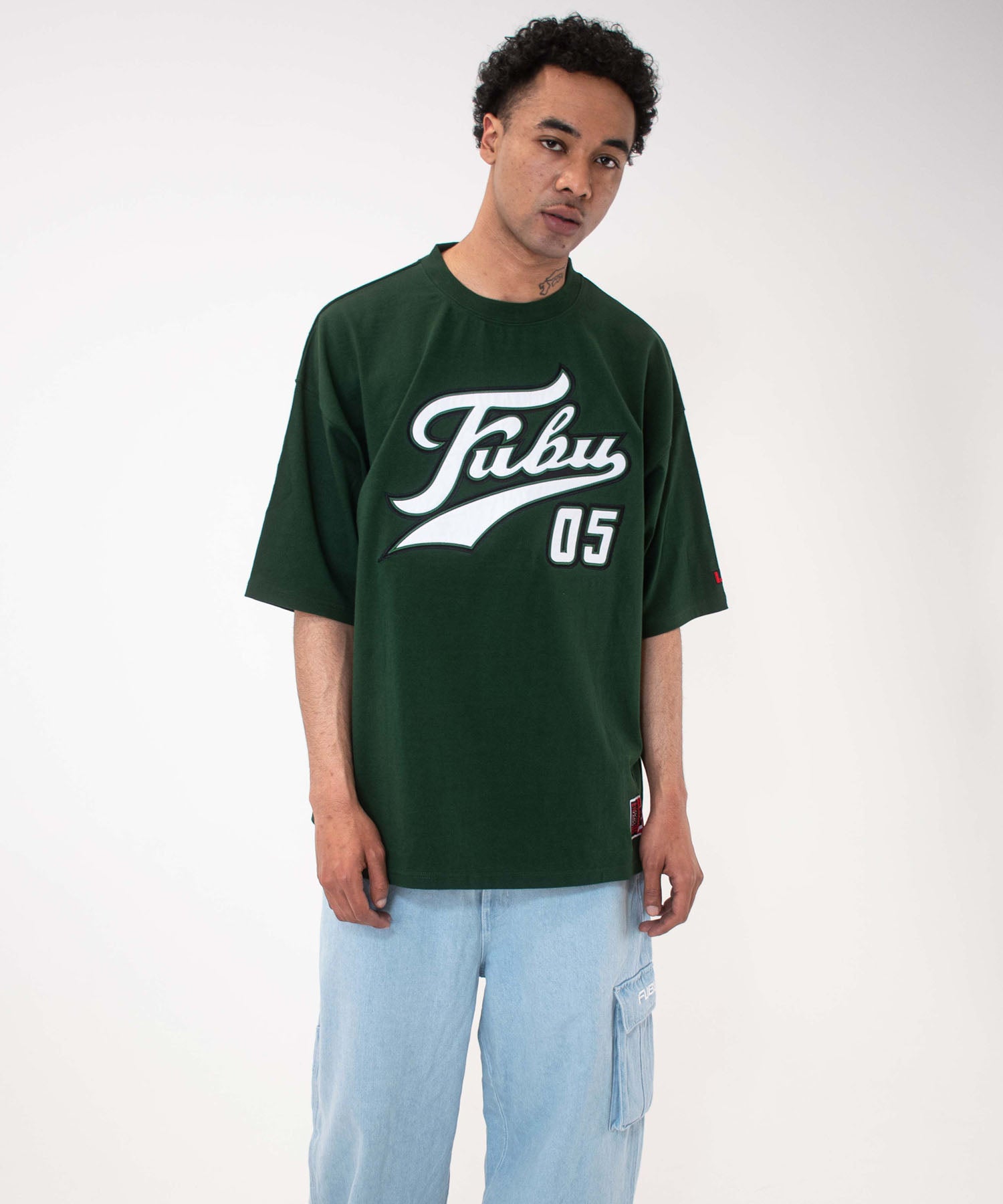 FUBU フブ Tシャツ トップス ワッペン ロゴ 刺繍 アメカジ 半袖Tシャツ FUBU フブ Tシャツ トップス ワッペン ロゴ 刺繍 アメカジ 半袖Tシャツ